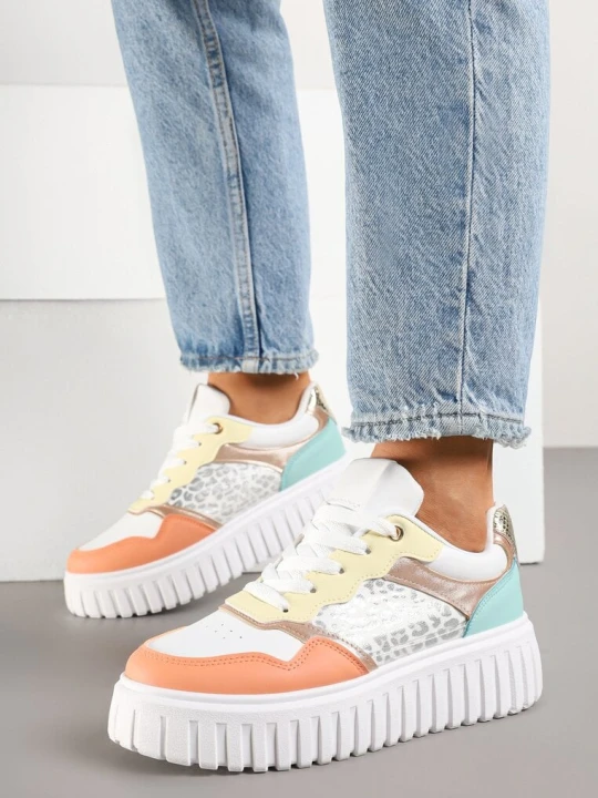 Zdjęcie produktu Biało-Pomarańczowe Sneakersy na Grubej Tłoczonej Podeszwie z Perforacją i Panterką Odivila Renda
