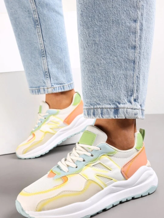 Zdjęcie produktu Biało-Pomarańczowe Sneakersy Przed Kostkę Zdobione Przeszyciami Flallesi