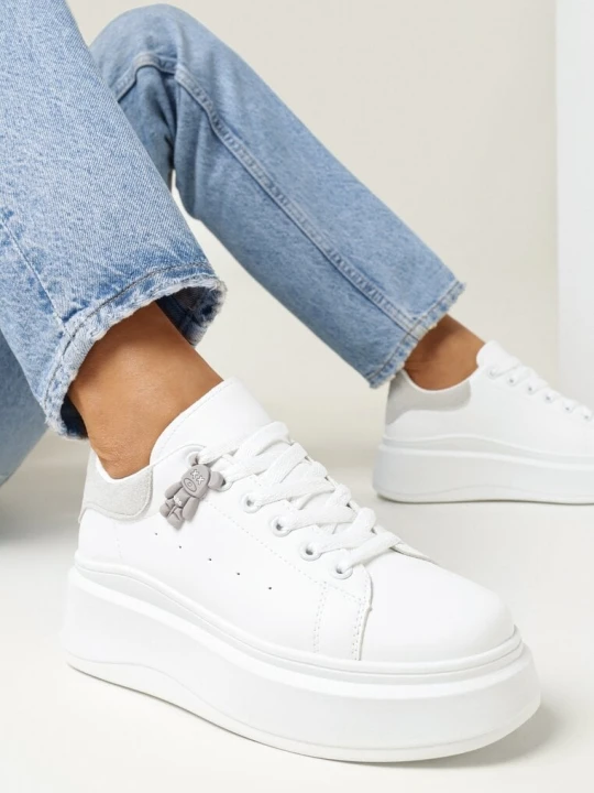 Zdjęcie produktu Biało-Szare Wiązane Sneakersy na Grubej Platformie z Cholewką przed Kostkę Auture