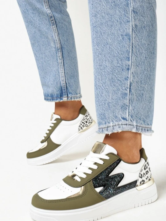 Zdjęcie produktu Biało-Zielone Sznurowane Sneakersy na Płaskiej Podeszwie z Metaliczną i Brokatową Wstawką Mebassa