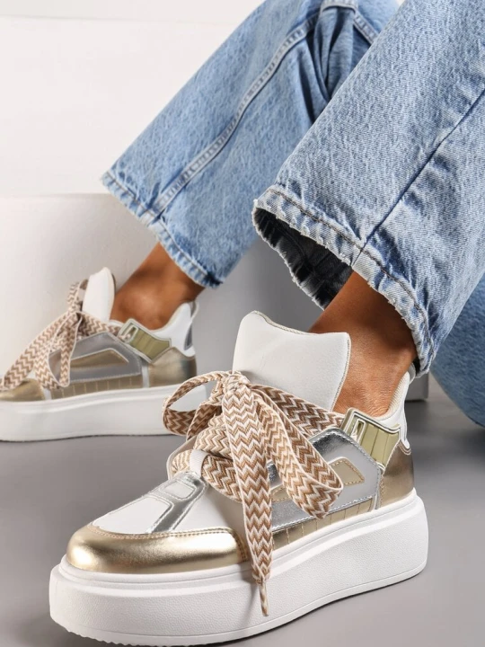 Zdjęcie produktu Biało-Złote Sneakersy Na Niskiej Platformie z Szerokimi Sznurówkami we Wzorek Vidira