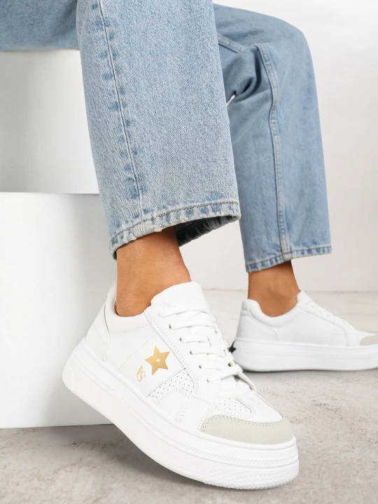 Zdjęcie produktu Biało-Złote Sneakersy Vices na Grubej Podeszwie Ozdobione Gwiazdką Fenalia
