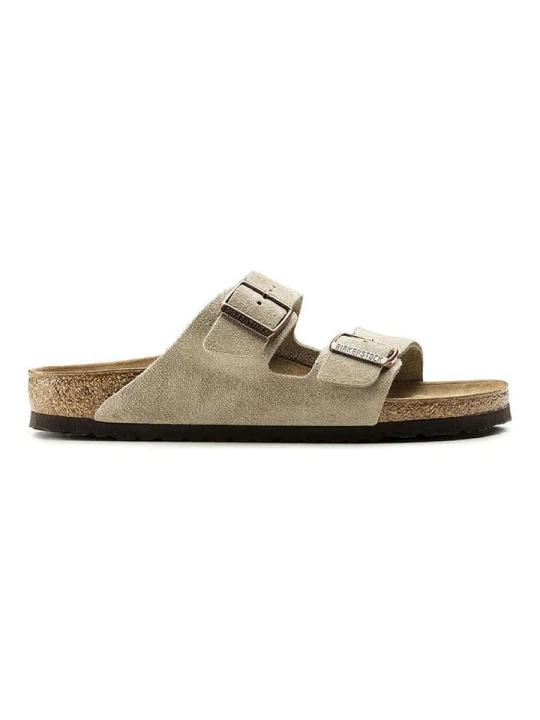 Zdjęcie produktu Birkenstock Skórzane klapki "Arizona" w kolorze beżowym rozmiar: 46