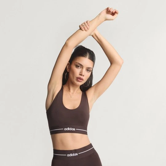 Zdjęcie produktu Biustonosz Hyperglam Light Support Adidas Aurora Coffee
