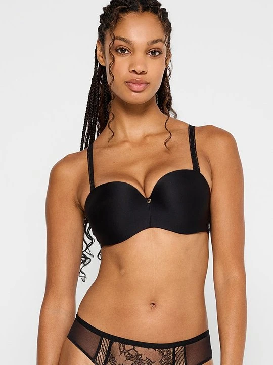 Zdjęcie produktu Biustonosz push-up Chantelle czarny
