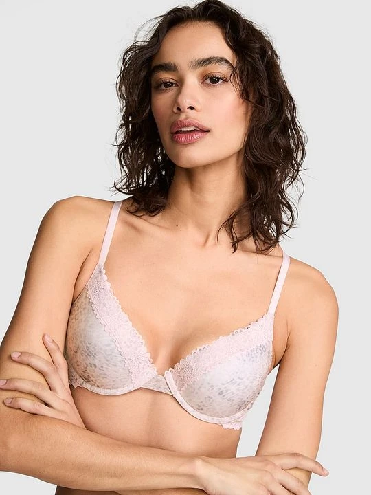 Zdjęcie produktu PINK WEAR EVERYWHERE Biustonosz push-up Wear Everywhere Victoria's Secret