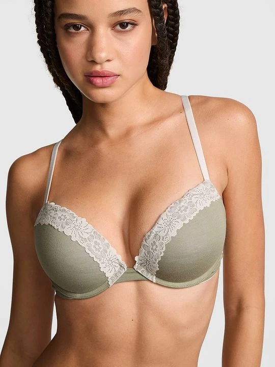 Zdjęcie produktu PINK WEAR EVERYWHERE Biustonosz super push-up Wear Everywhere Victoria's Secret Zielony