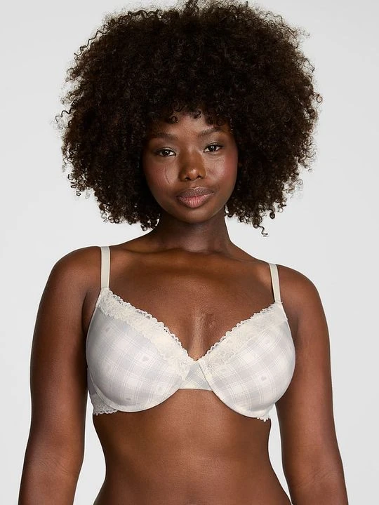 Zdjęcie produktu Biustonosz T-Shirt Wear Everywhere Lightly Lined Full Coverage Victoria's Secret Z nadrukiem