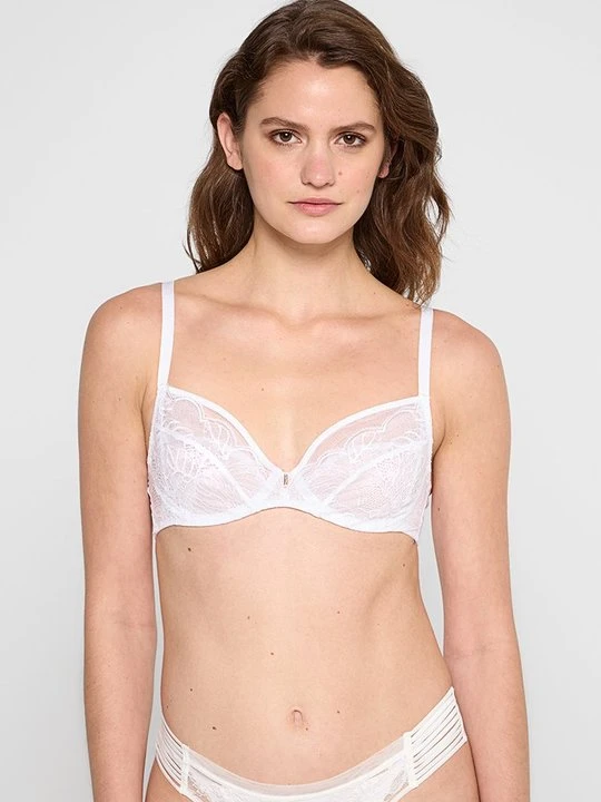 Zdjęcie produktu Biustonosz z fiszbiną Chantelle biały