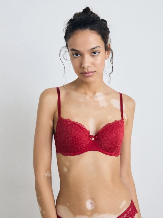 Zdjęcie produktu Biustonosz z fiszbiną Hunkemöller czerwony