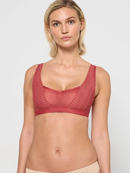 Zdjęcie produktu Biustonosz z trójkątną miseczką Triumph jasnoczerwony