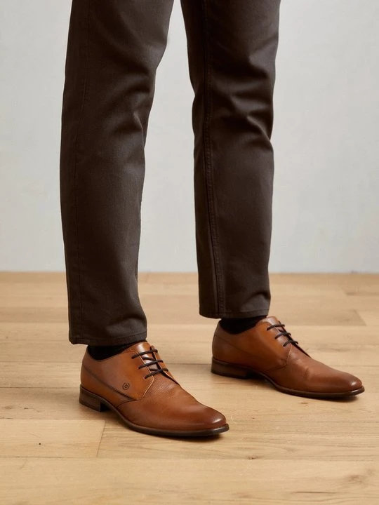 Zdjęcie produktu Biznesowe buty sznurowane Bugatti koniakowy