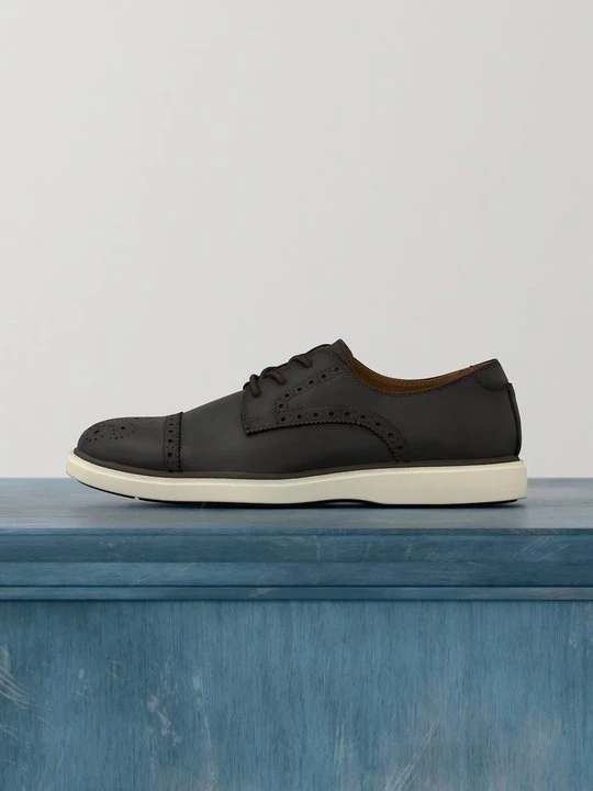 Zdjęcie produktu Biznesowe buty sznurowane Pier One brązowy