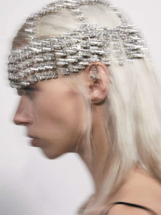Zdjęcie produktu Biżuteryjne nakrycie głowy Diamond Cut Patrizia Pepe srebrny