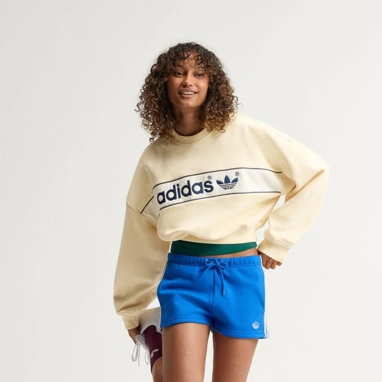 Zdjęcie produktu Bluza adiSignature NY z zaokrąglonym dekoltem Adidas Warm Vanilla