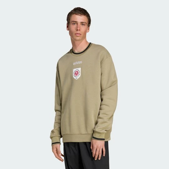 Zdjęcie produktu Bluza Badge Crewneck Adidas Orbit Green