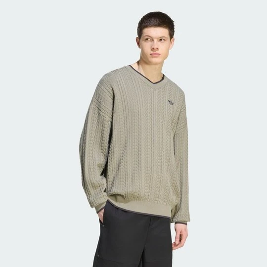 Zdjęcie produktu SWETER Z DZIANINY O SPLOCIE WARKOCZOWYM Z DEKOLTEM W KSZTAŁCIE LITERY V Adidas Silver Pebble