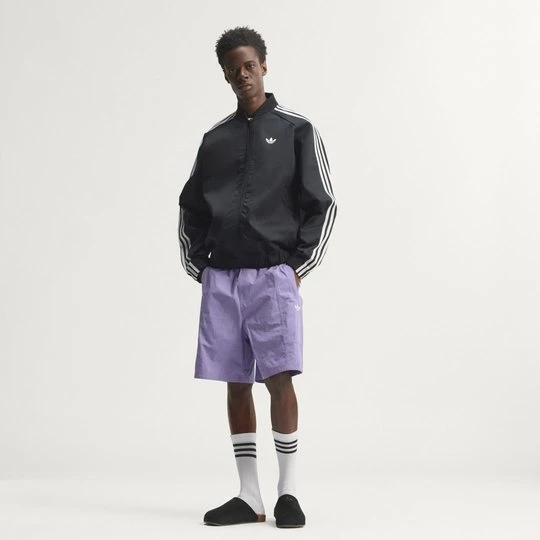 Zdjęcie produktu BLUZA DRESOWA Z BAWEŁNIANEGO DIAGONALU SST ADICOLOR CLASSICS Adidas czarny