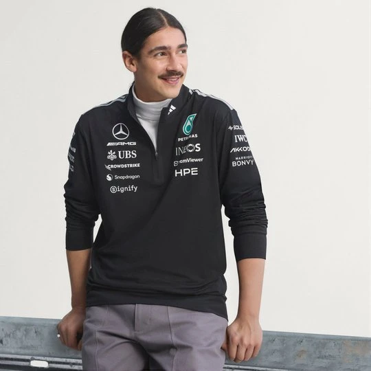 Zdjęcie produktu Bluza MERCEDES - AMG PETRONAS FORMULA 1 TEAM ENGINEERS QUARTER ZIP Adidas czarny