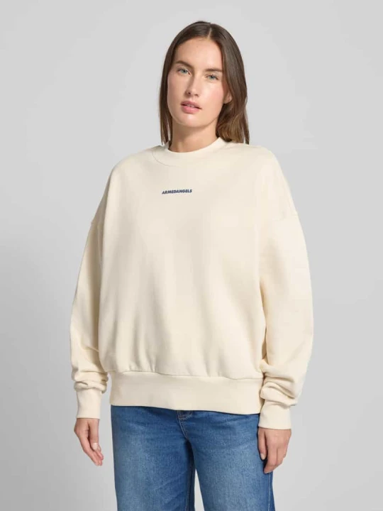 Zdjęcie produktu Bluza o kroju oversized z czystej bawełny ekologicznej model ‘ALIZAA CHAANGE’ ARMEDANGELS Złamany biały