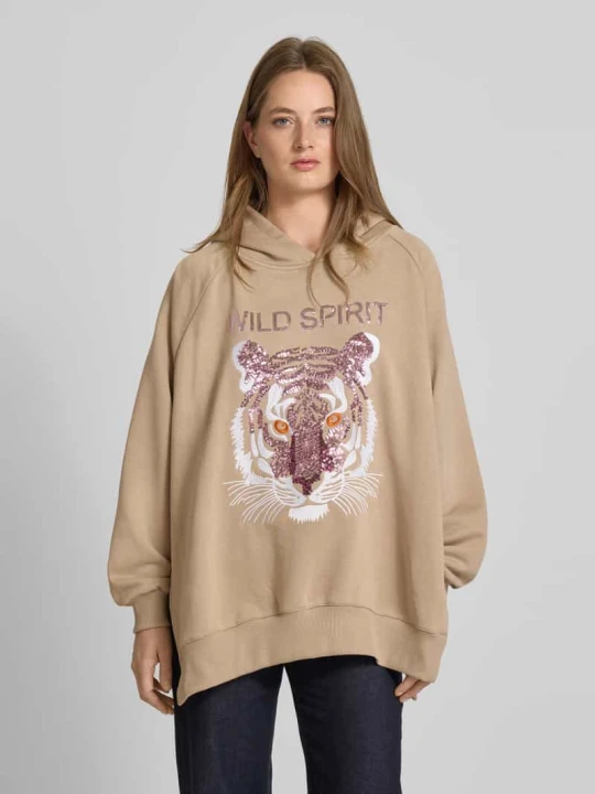 Zdjęcie produktu Bluza o kroju oversized z czystej bawełny z kapturem i nadrukiem z motywem Miss Goodlife Piaskowy