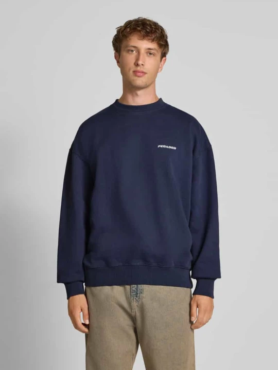 Zdjęcie produktu Bluza o kroju oversized z wyhaftowanym logo i okrągłym dekoltem Pegador Granatowy