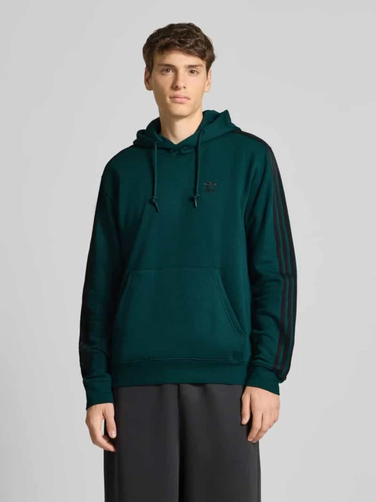 Zdjęcie produktu Bluza o kroju regular fit z kapturem i wyhaftowanym logo adidas Originals Ciemnozielony