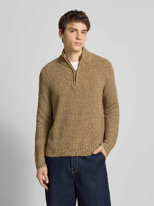 Zdjęcie produktu Bluza o kroju regular fit z kołnierzem i krótkim zamkiem błyskawicznym model ‘JOIN’ Only & Sons Beżowy