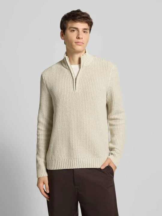 Zdjęcie produktu Bluza o kroju regular fit z kołnierzem i krótkim zamkiem błyskawicznym model ‘JOIN’ Only & Sons Złamany biały