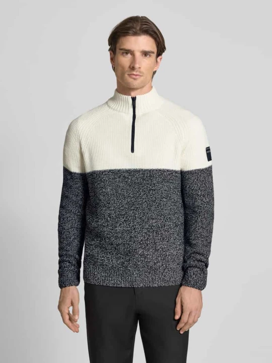 Zdjęcie produktu Bluza o kroju regular fit z kołnierzem i raglanowymi rękawami Tom Tailor Złamany biały