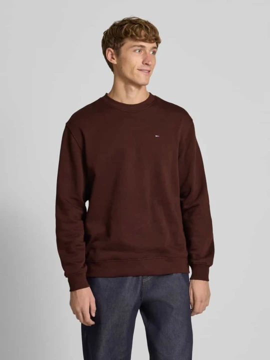 Zdjęcie produktu Bluza o kroju regular fit z mieszanki bawełny Tommy Jeans Ciemnobrązowy