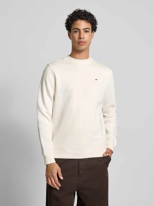 Zdjęcie produktu Bluza o kroju regular fit z mieszanki bawełny Tommy Jeans Złamany biały