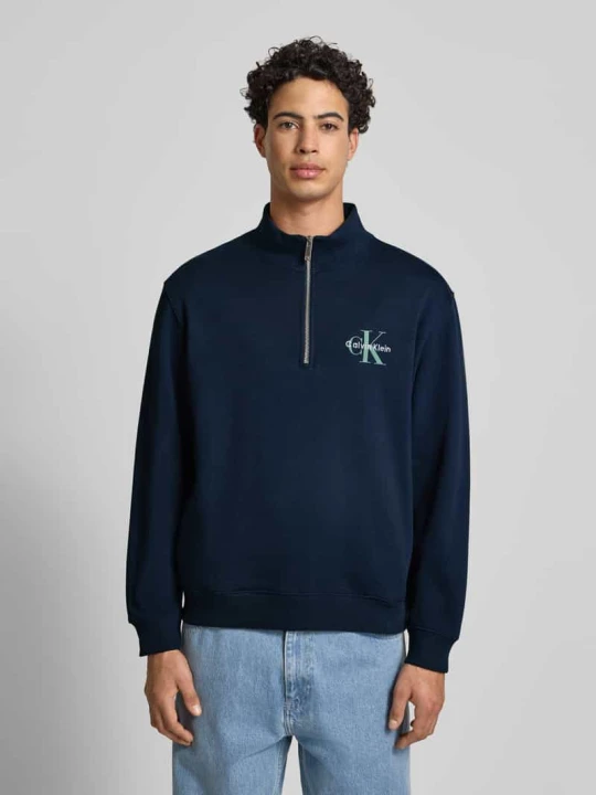 Zdjęcie produktu Bluza o kroju regular fit z wyhaftowanym logo model ‘Terry’ Calvin Klein Jeans Granatowy
