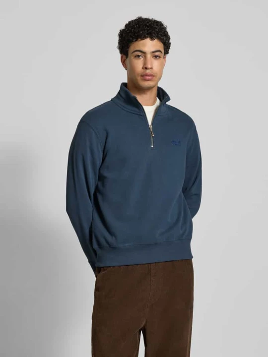 Zdjęcie produktu Bluza dresowa z logo w kroju regular fit z przeszywanym haftem logo Superdry Ciemnoniebieski