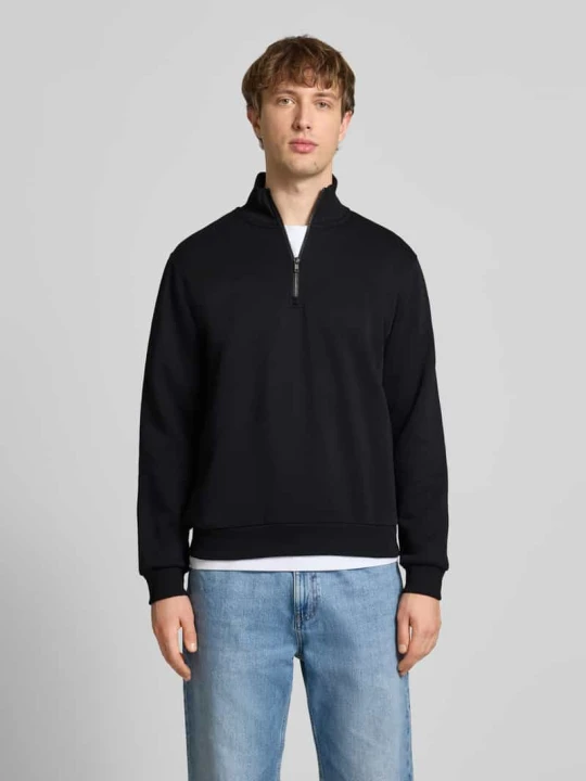Zdjęcie produktu Bluza o kroju regular fit z kołnierzem zapinanym, model 'Bradley' Jack&Jones Czarny
