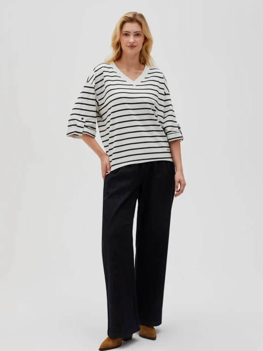 Zdjęcie produktu Bluza oversize w paski biało-czarna Moodo
