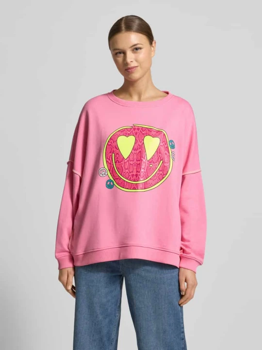 Zdjęcie produktu Bluza o kroju oversized z nadrukiem z motywem Miss Goodlife Różowy