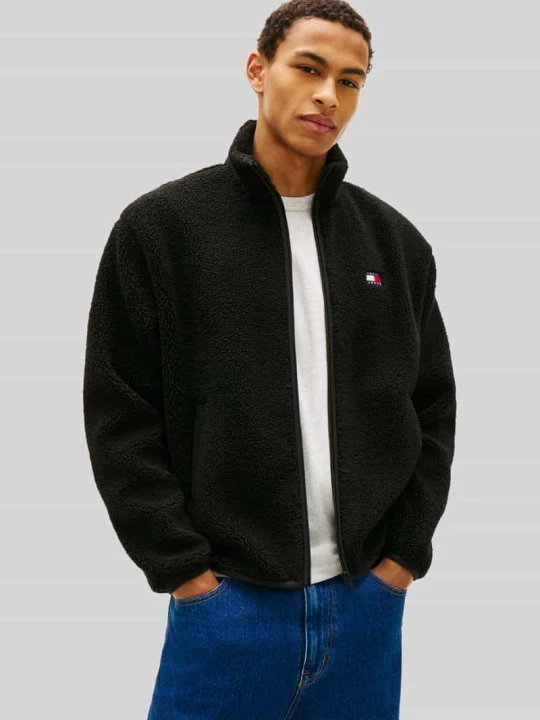 Zdjęcie produktu Bluza polarowa o regularnym kroju z wyszywanym logo Tommy Jeans Czarny
