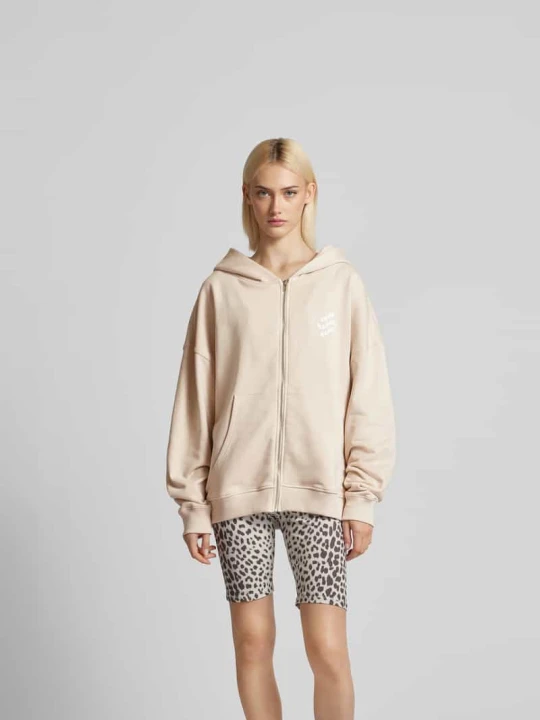 Zdjęcie produktu bluza rozpinana o kroju oversized z nadrukiem z logo Oh April Piaskowy