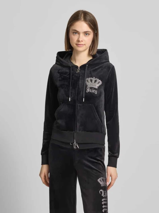 Zdjęcie produktu Bluza rozpinana z obszyciem ozdobnymi kamieniami model 'GOTHIC CROWN ROBERTSON' Juicy Couture Czarny