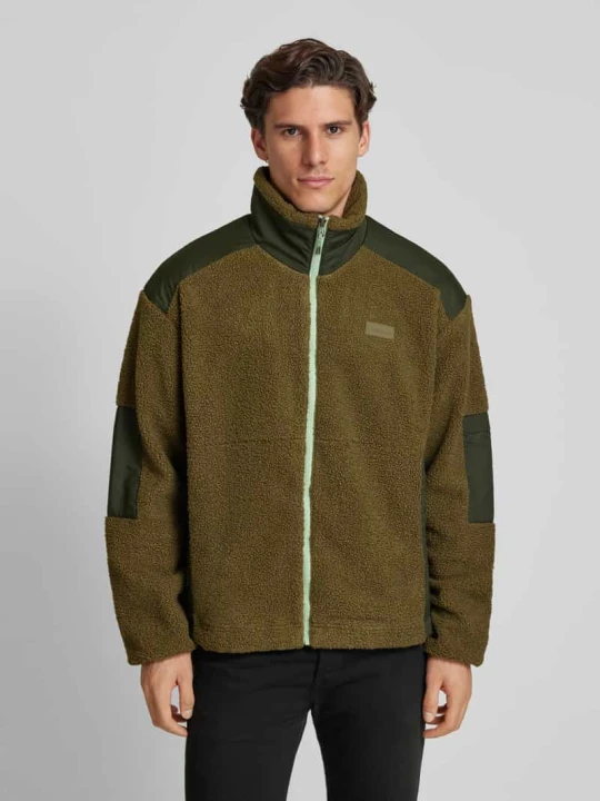 Zdjęcie produktu Bluza rozpinana ze stójką model ‘Bacano’ Cotopaxi Oliwkowy