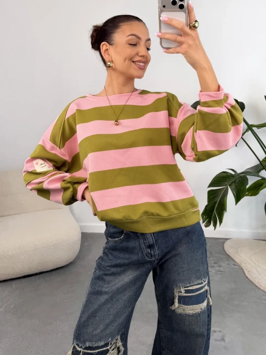 Zdjęcie produktu Bluza w Zielono-różowe Paski Lover ClothStore