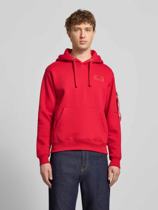 Zdjęcie produktu Bluza z kapturem i kieszenią kangurką Alpha Industries Czerwony