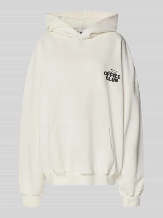 Zdjęcie produktu Bluza z kapturem o kroju oversized z kieszenią kangurka Karo Kauer Złamany biały