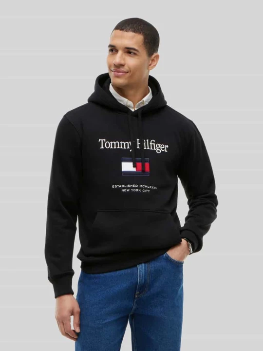 Zdjęcie produktu Bluza z kapturem o kroju regular fit z mieszanki bawełny Tommy Hilfiger Czarny