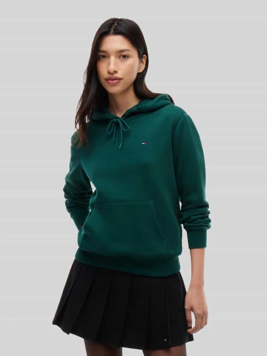 Zdjęcie produktu bluza z kapturem o kroju regular fit z subtelnym wyhaftowanym logo Tommy Jeans Ciemnozielony