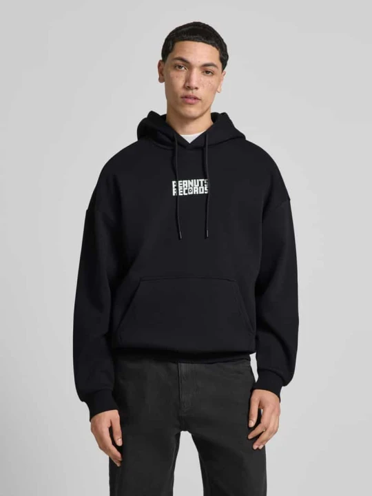 Zdjęcie produktu Bluza z kapturem oversize z mieszanki bawełny model 'PEANUTS BACK' Only & Sons Czarny