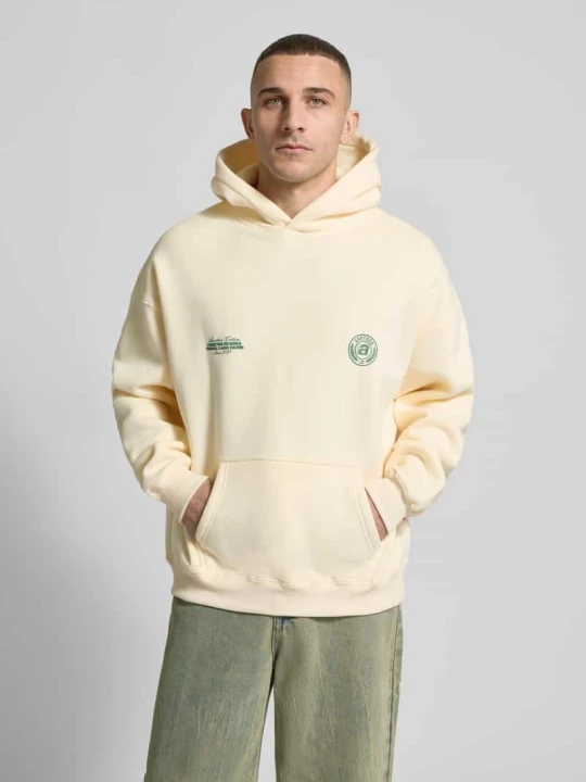 Zdjęcie produktu Bluza z kapturem z nadrukami z logo model 'Sunday Miles' Another Cotton Lab Biały