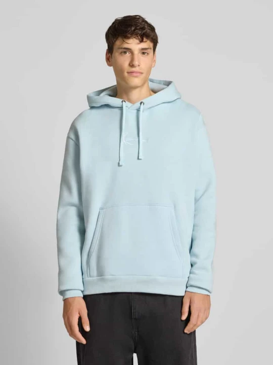 Zdjęcie produktu Bluza z kapturem z wyhaftowanym logo Karl Kani Jasnoniebieski