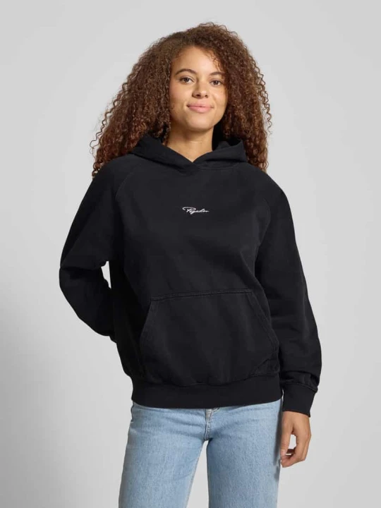 Zdjęcie produktu Bluza z kapturem z wyhaftowanym logo Pegador Czarny